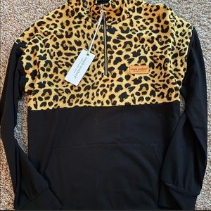 New w tags simply southern cheetah sequin half zip